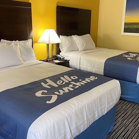 Days Inn By Wyndham Atlanta/Southlake/Morrow Exterior foto