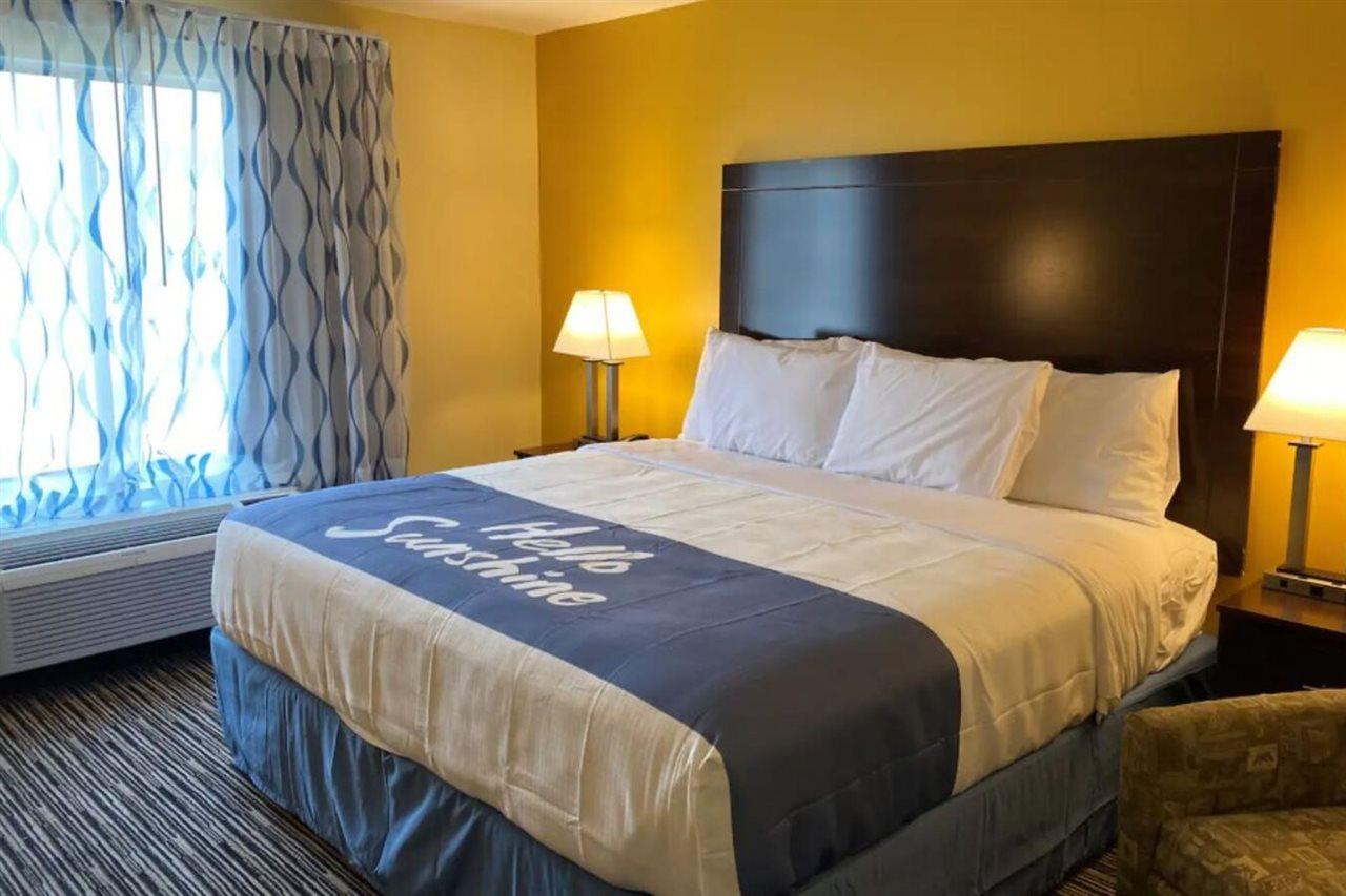 Days Inn By Wyndham Atlanta/Southlake/Morrow Exterior foto