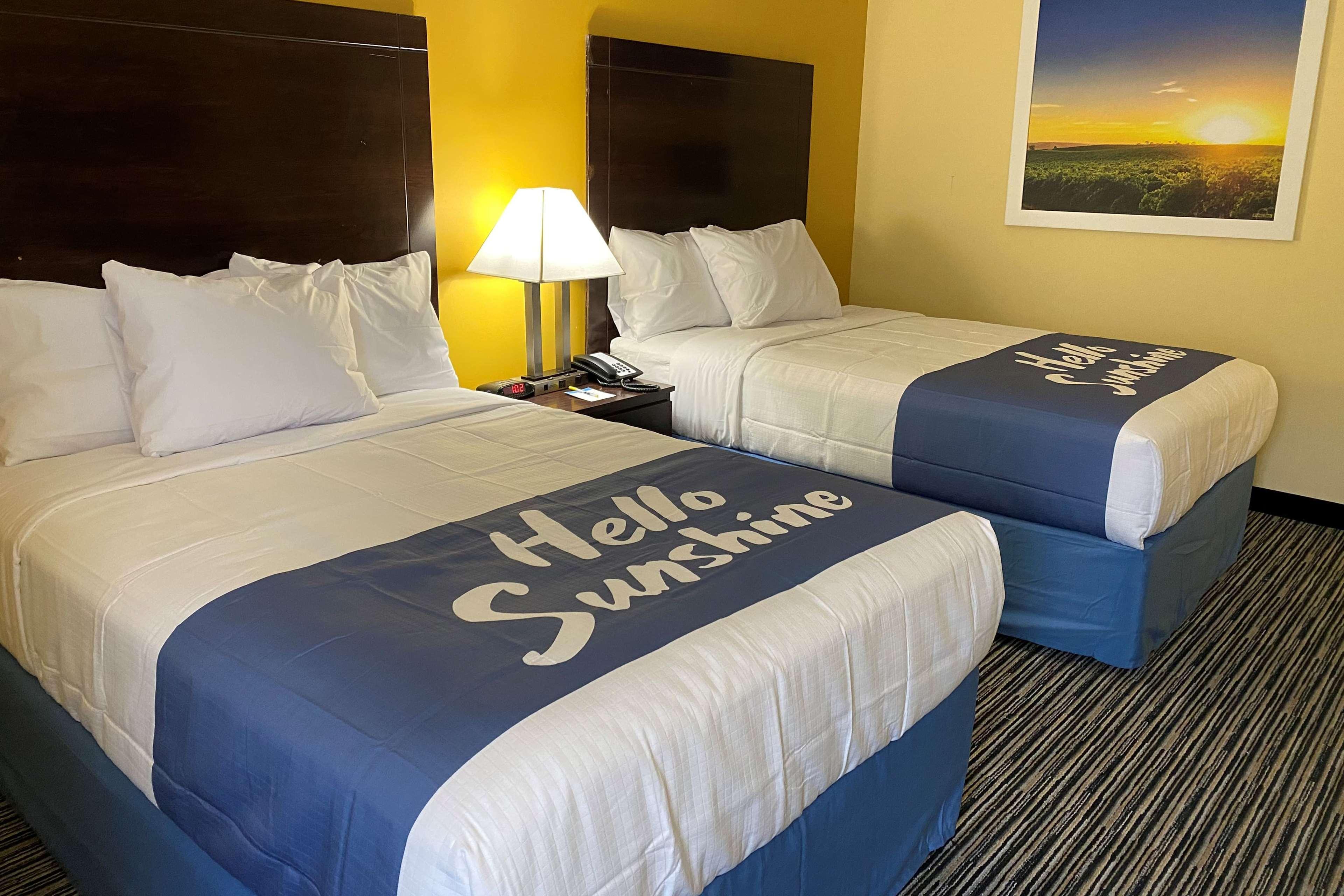 Days Inn By Wyndham Atlanta/Southlake/Morrow Exterior foto