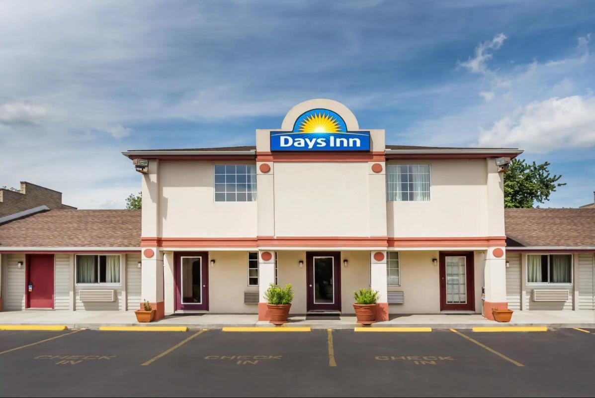 Days Inn By Wyndham Atlanta/Southlake/Morrow Exterior foto