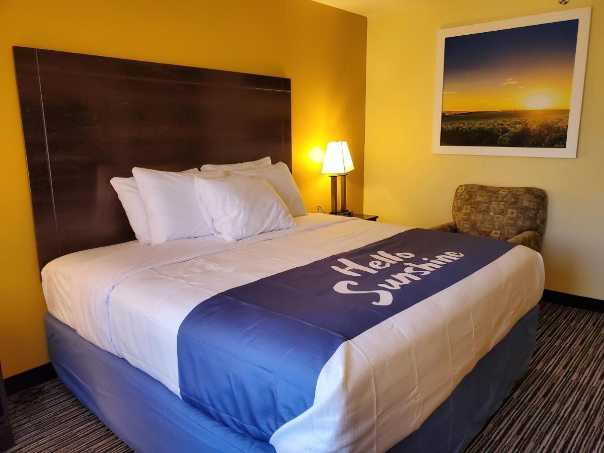 Days Inn By Wyndham Atlanta/Southlake/Morrow Exterior foto